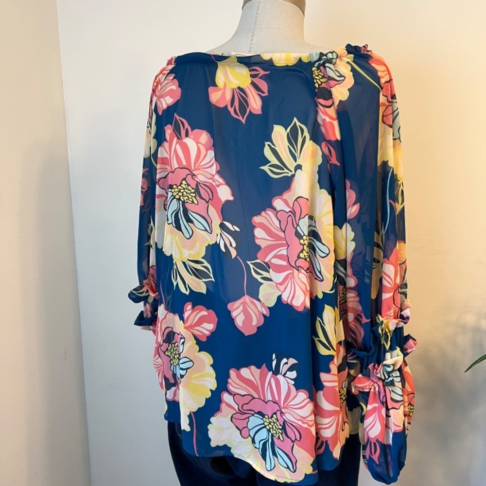 NWOT Eva Mendes Women's Flowy Floral Off the Shoulder Top with Ruffles Large - Picture 4 of 6
